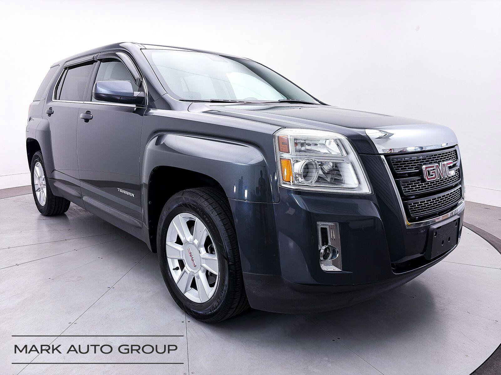 Used 2011 GMC Terrain SLE FWD image 1