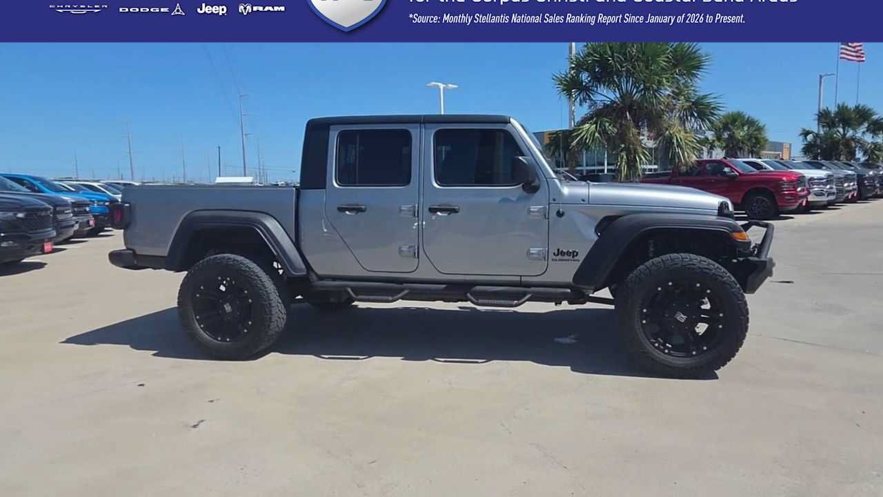Used 2020 Jeep Gladiator Sport w/ Quick Order Package 24S AWD/4WD image 9