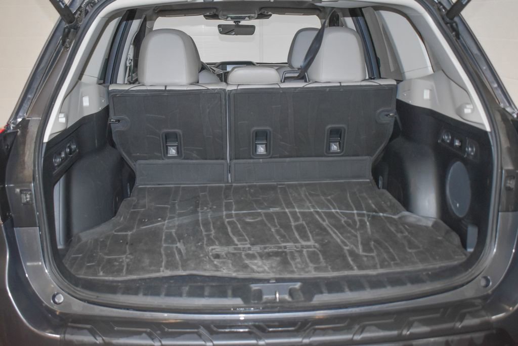 Used 2023 Subaru Forester Limited image 26