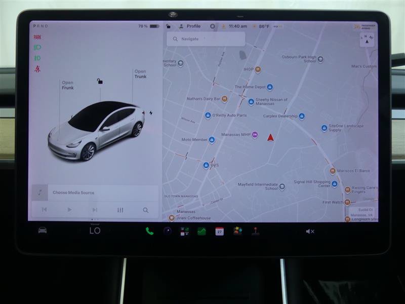 Used 2018 Tesla Model 3 Long Range RWD image 10