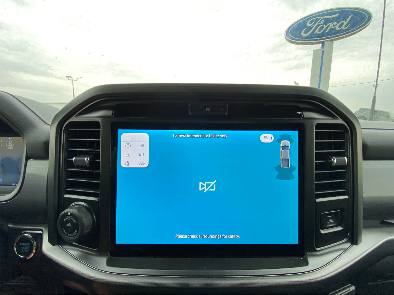 Used 2026 Ford F150 Lariat RWD image 39