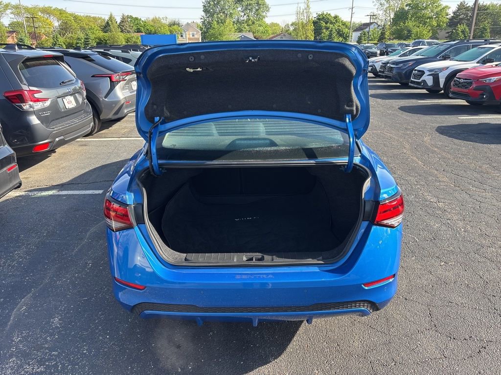 Used 2022 Nissan Sentra SV FWD image 8