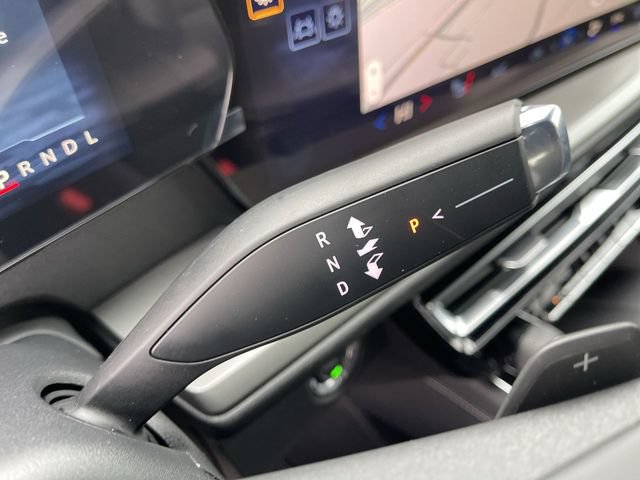 New 2026 Chevrolet Traverse LT w/ Driver Confidence Package FWD image 20