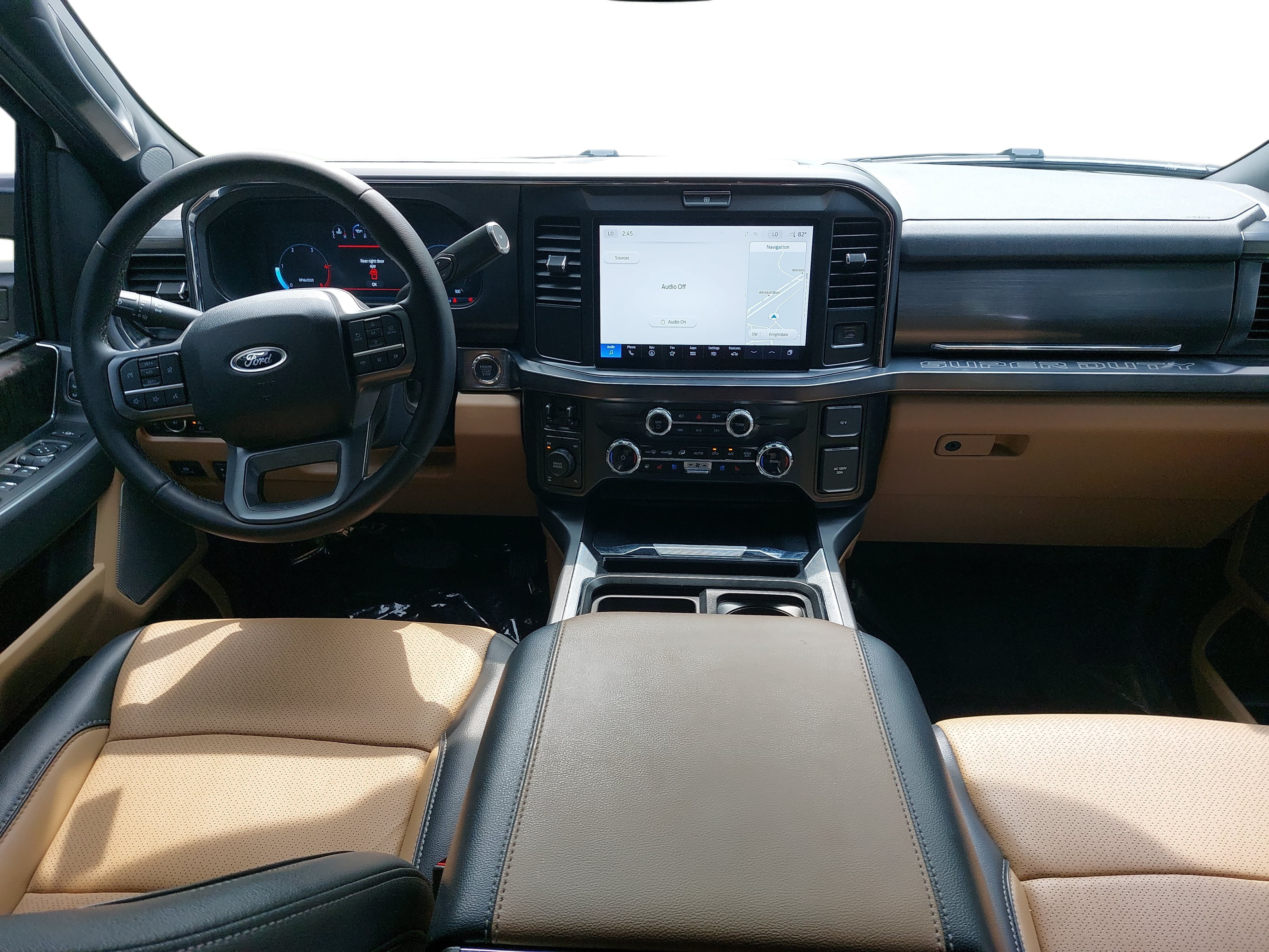 Used 2025 Ford F350 Lariat w/ Chrome Package AWD/4WD image 9
