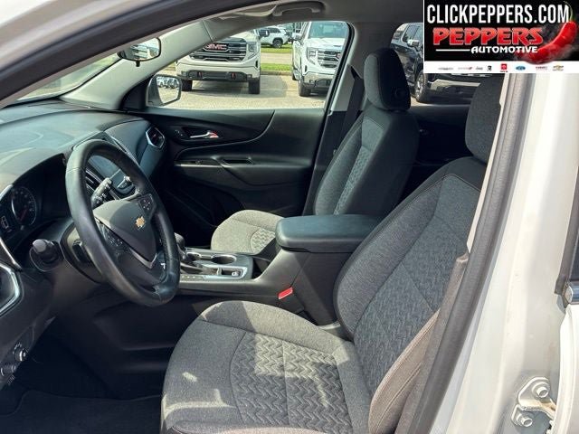 Used 2024 Chevrolet Equinox LT w/ LPO, Cargo Package AWD/4WD image 12