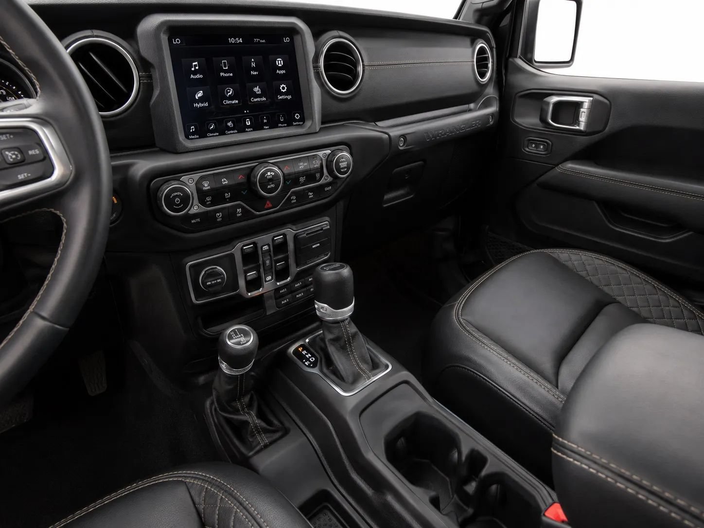 Used 2023 Jeep Wrangler Unlimited Sahara AWD/4WD image 5
