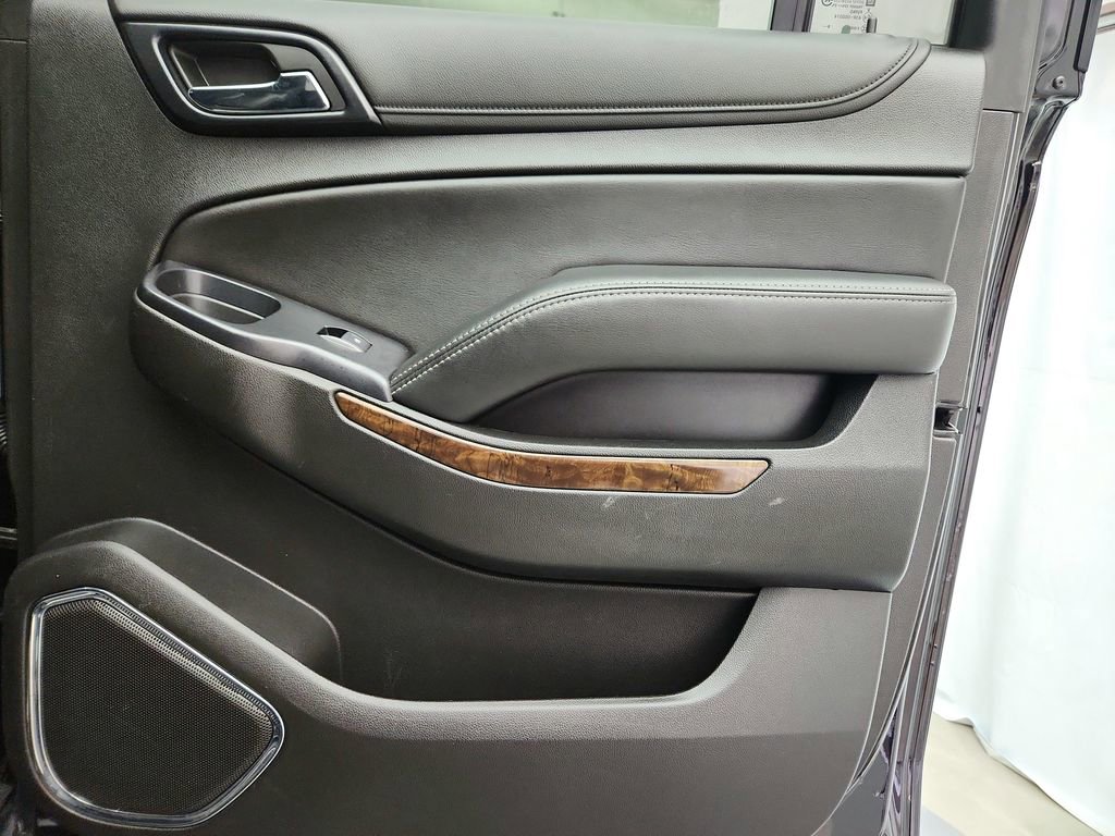 Used 2019 Chevrolet Suburban LT AWD/4WD image 34