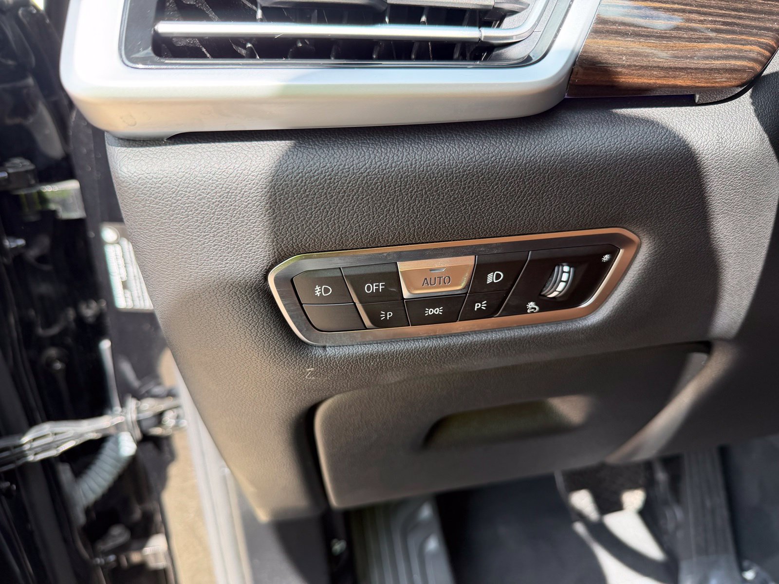 Used 2021 BMW X5 sDrive40i w/ Premium Package RWD image 17
