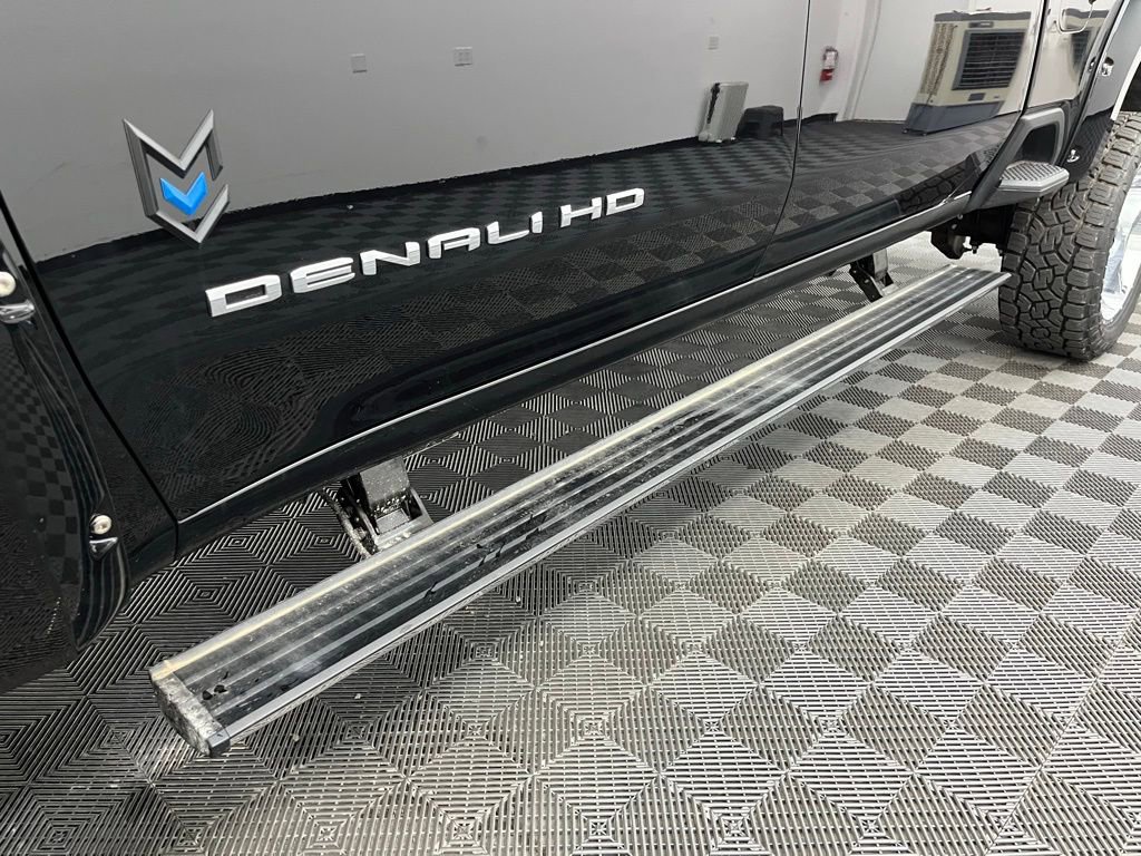 New 2024 GMC Sierra 2500 Denali w/ Denali Reserve Package image 21