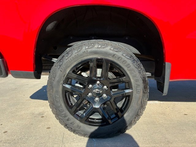 Used 2024 Chevrolet Silverado 1500 LT Trail Boss w/ LT Trail Boss Premium Package image 9