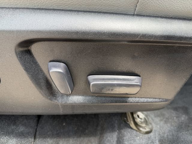 Used 2020 Toyota Tundra Limited image 30