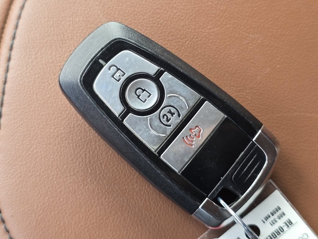 Used 2024 Ford Maverick Lariat AWD/4WD image 97