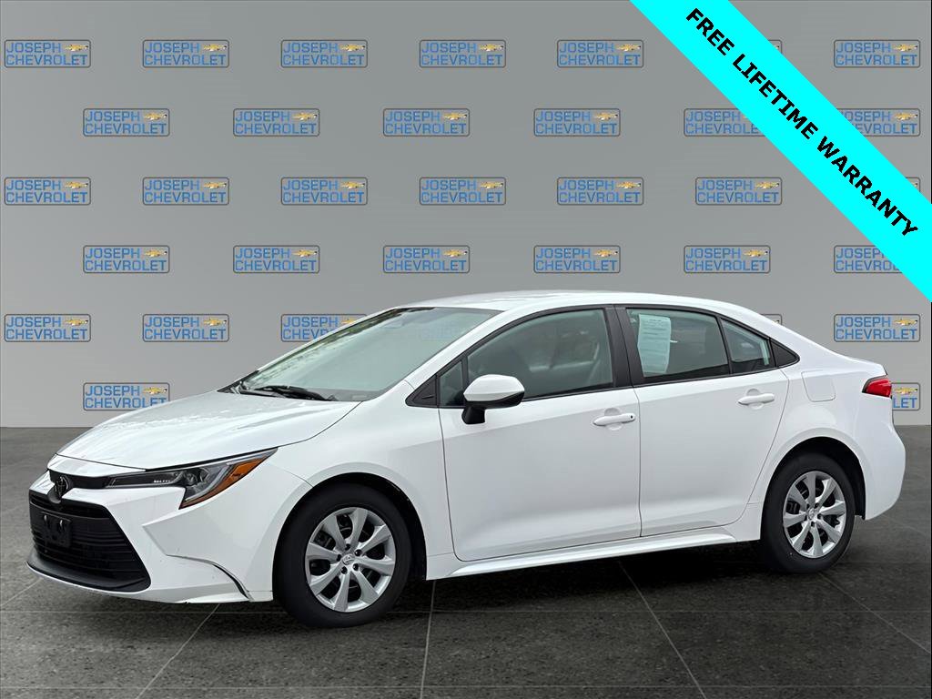 Used 2023 Toyota Corolla LE