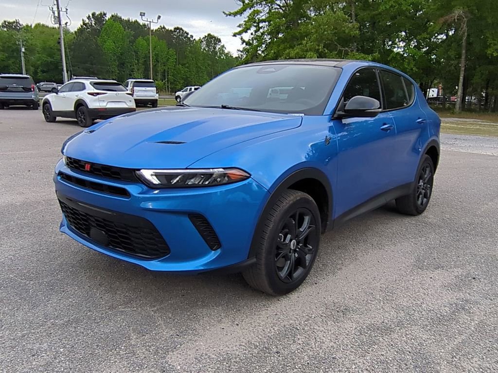 Used 2023 Dodge Hornet GT Plus w/ GT Blacktop Package image 8