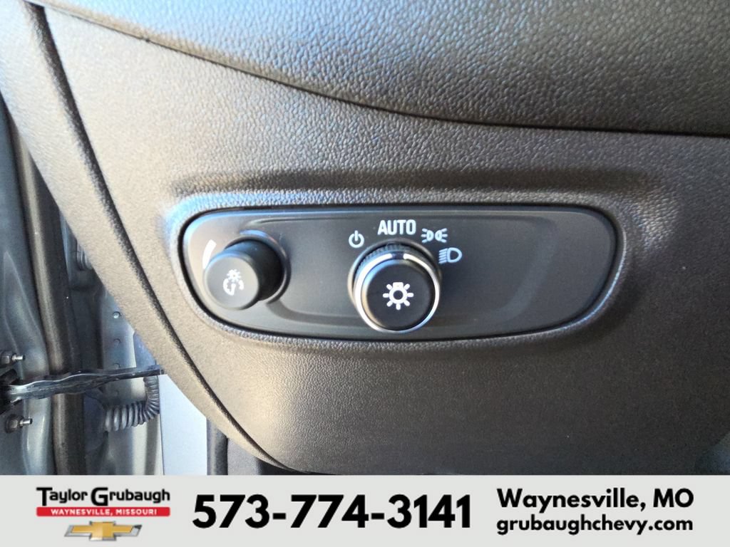 Used 2024 Chevrolet Equinox RS w/ RS Leather Package AWD/4WD image 20