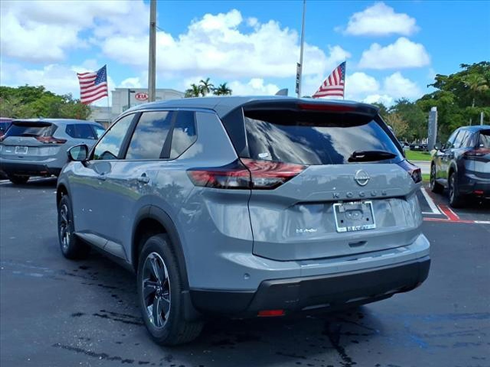 New 2026 Nissan Rogue SV image 4