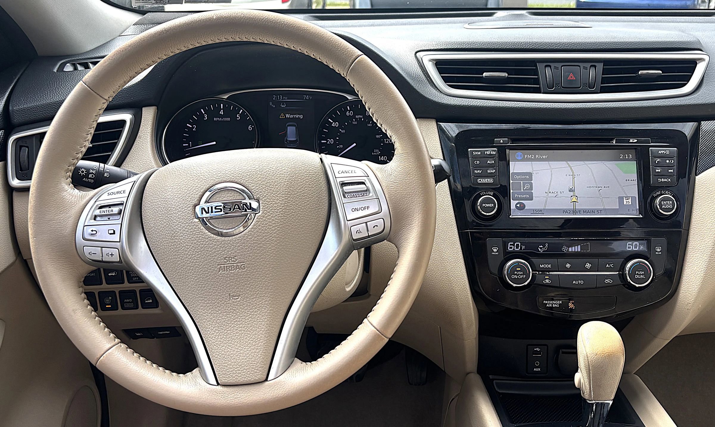 Used 2014 Nissan Rogue SL w/ SL Premium Package image 10