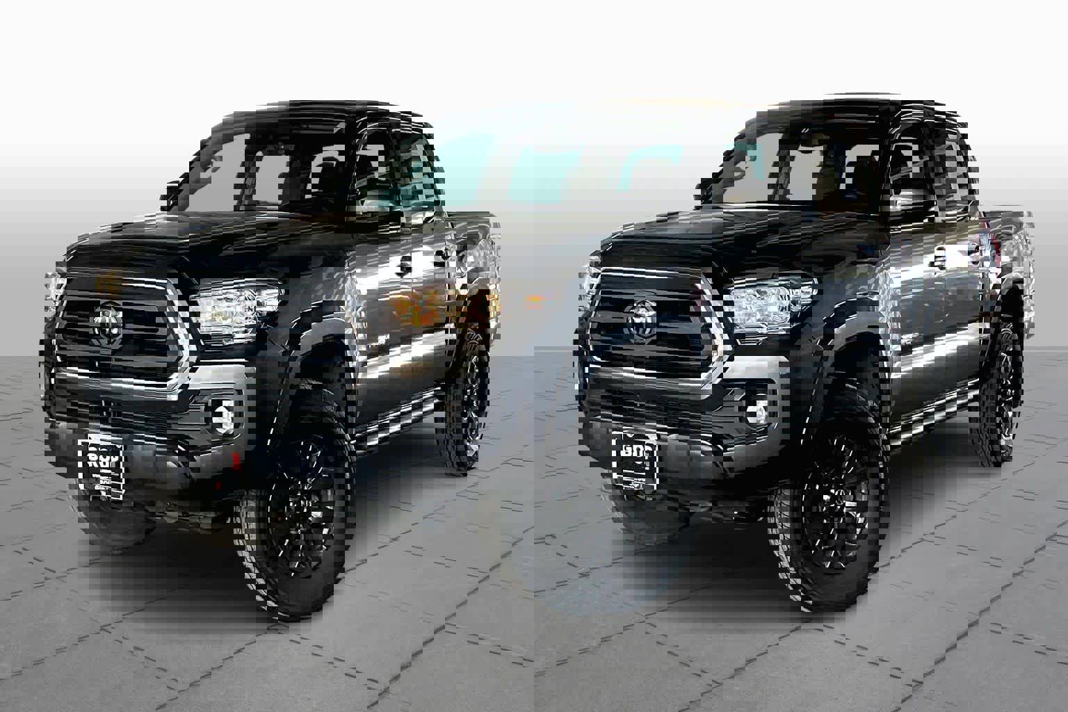 Used 2023 Toyota Tacoma SR5 image 2