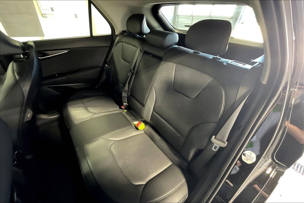 Used 2023 Kia Niro Wave image 34