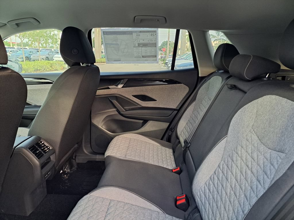 New 2026 Volkswagen Tiguan S FWD image 5