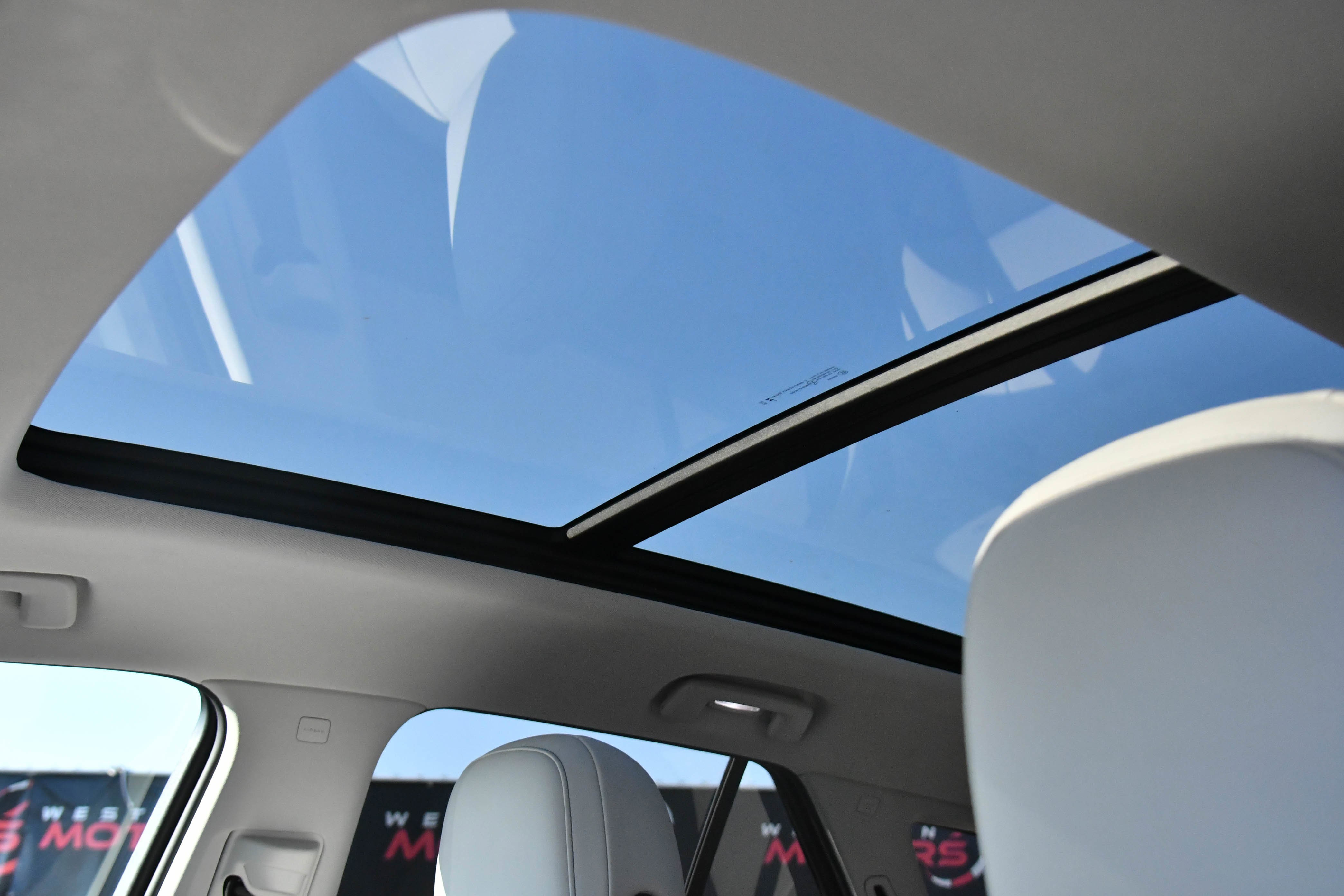 Used 2024 Honda Prologue Touring image 37