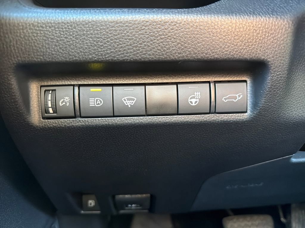 Used 2021 Toyota RAV4 XLE w/ Convenience Package AWD/4WD image 49