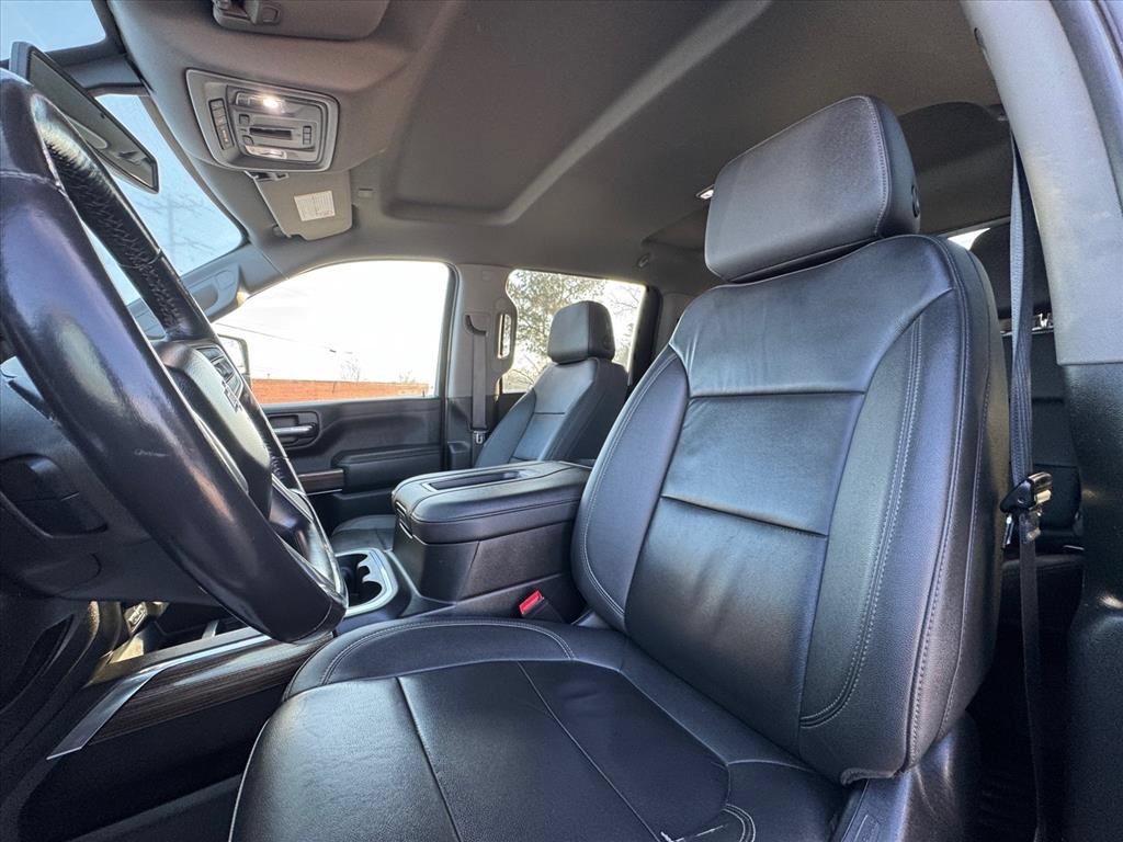 Used 2022 Chevrolet Silverado 3500 LT AWD/4WD image 16