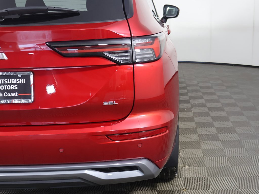 New 2026 Mitsubishi Outlander SEL image 22