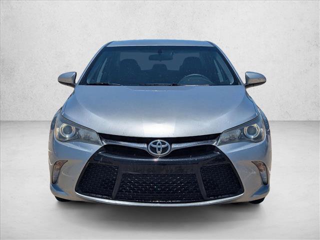 Used 2016 Toyota Camry SE FWD video 2