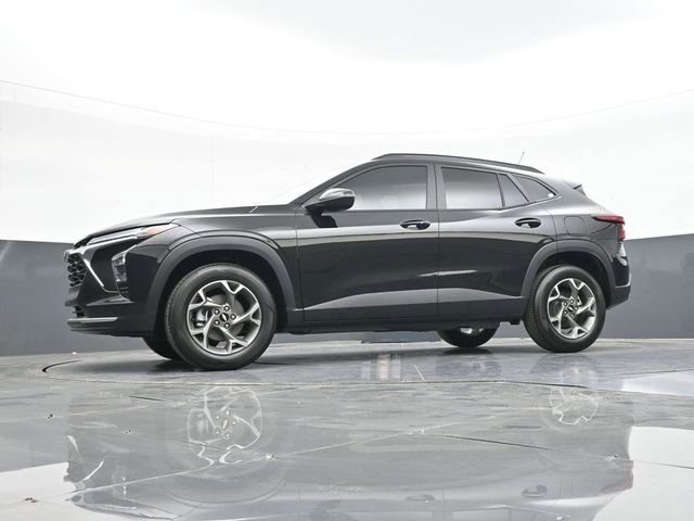 New 2026 Chevrolet Trax LT w/ Driver Confidence Package FWD image 55