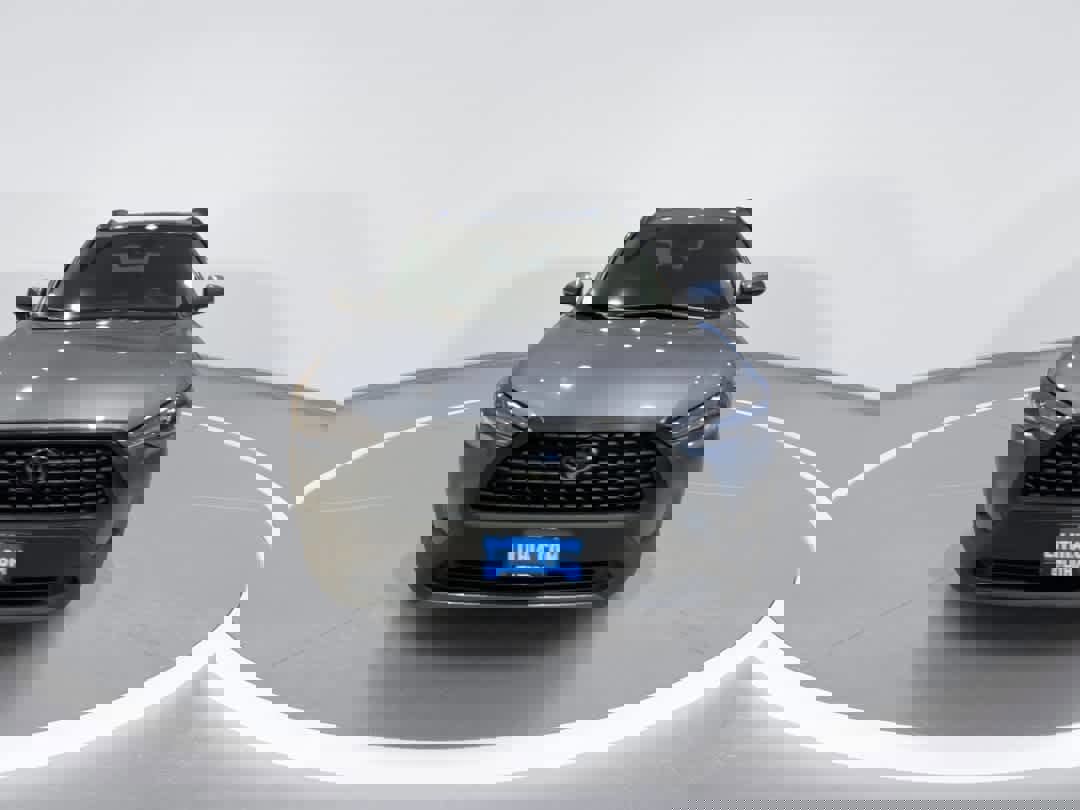 Certified 2022 Toyota Corolla Cross LE image 3