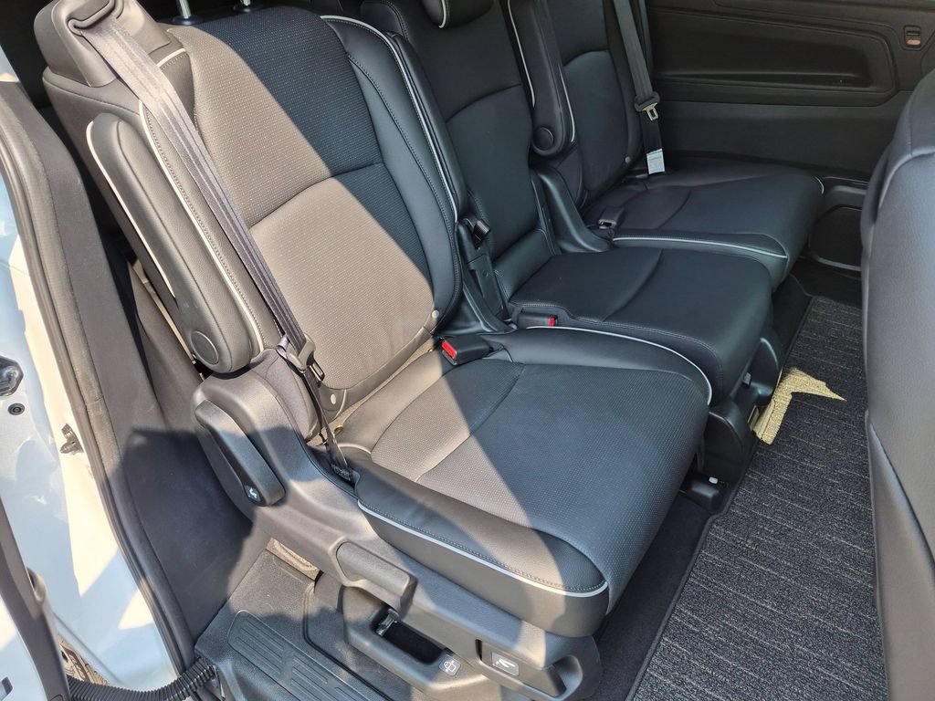 Used 2025 Honda Odyssey Elite image 30