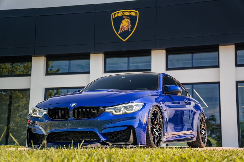 Used 2020 BMW M4 Coupe w/ Competition Package RWD image 1