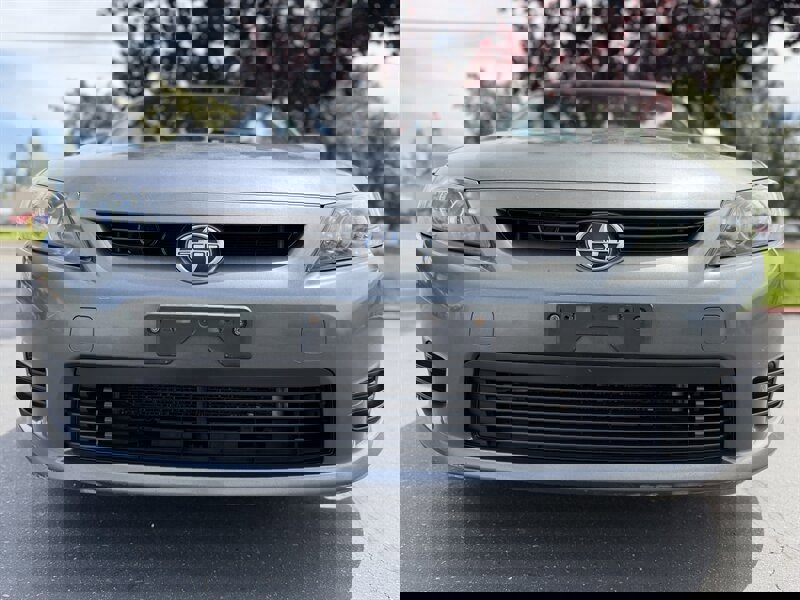 Used 2012 Scion tC FWD image 5