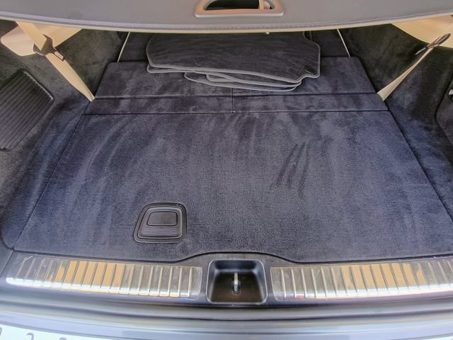 Used 2024 Mercedes-Benz GLS 580 4MATIC image 78