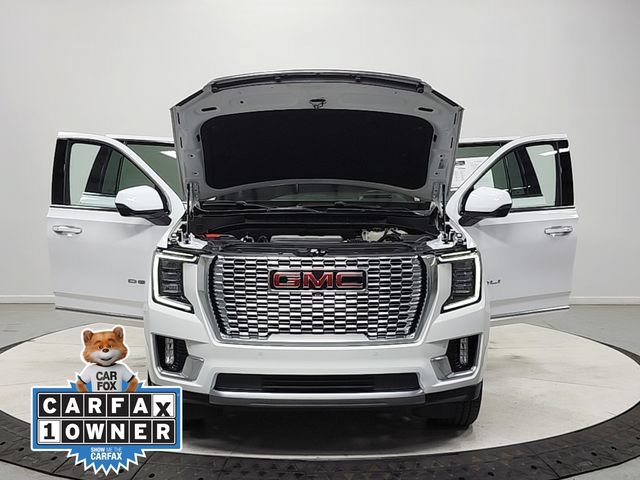 Used 2023 GMC Yukon XL Denali AWD/4WD image 10