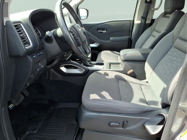 Used 2024 Nissan Frontier SV w/ SV Convenience Package image 17