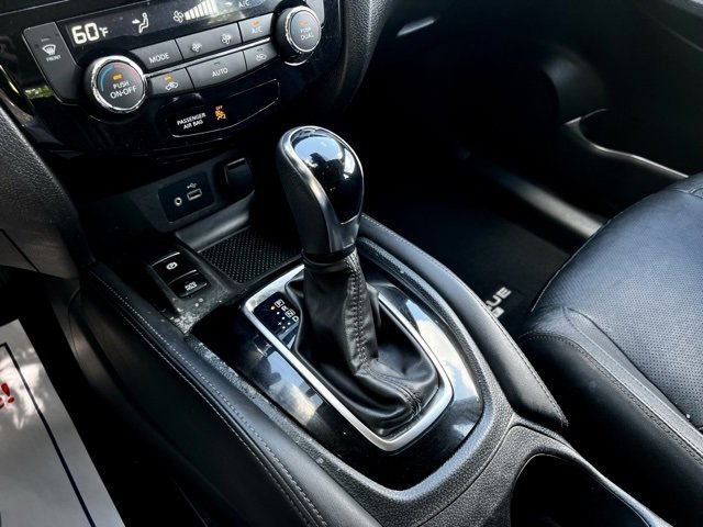 Used 2020 Nissan Rogue Sport SL w/ Premium Package image 41