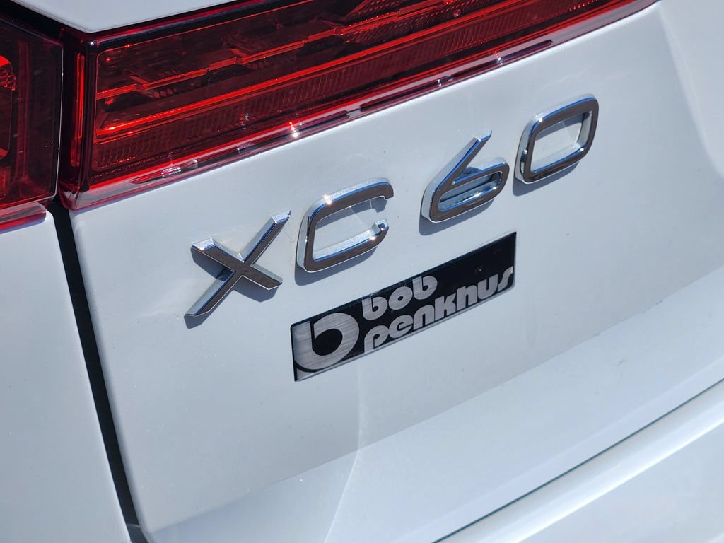 Used 2023 Volvo XC60 T8 Plus AWD/4WD image 31
