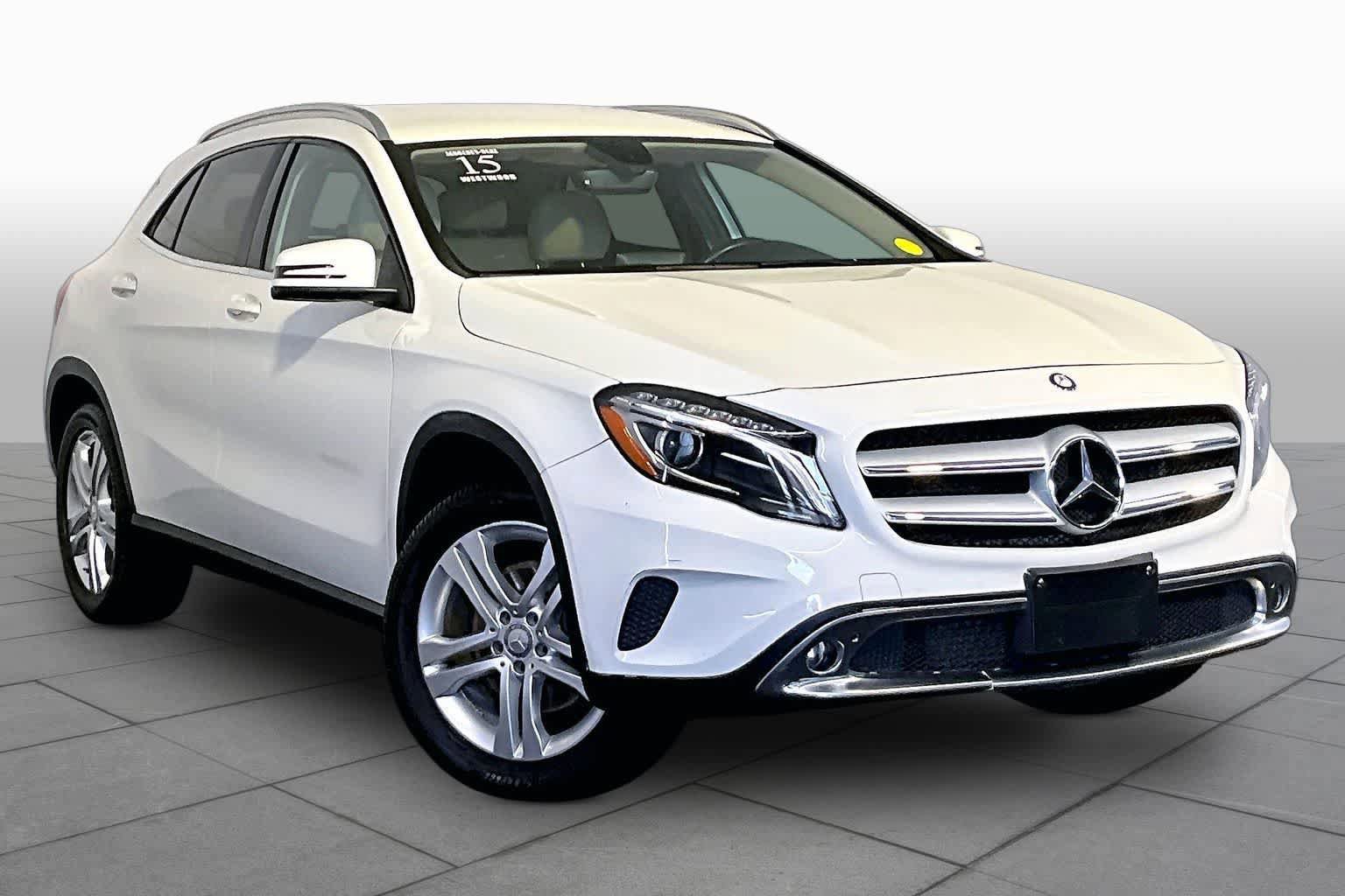Used 2015 Mercedes-Benz GLA 250 4MATIC image 2