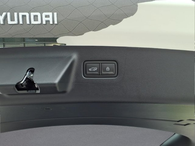 New 2026 Hyundai Santa Fe SE FWD image 12