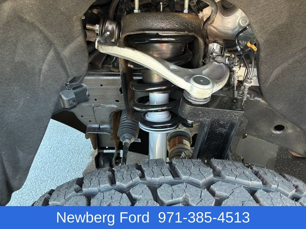 Used 2024 Chevrolet Silverado 1500 W/T w/ Z71 Off-Road Package AWD/4WD image 9