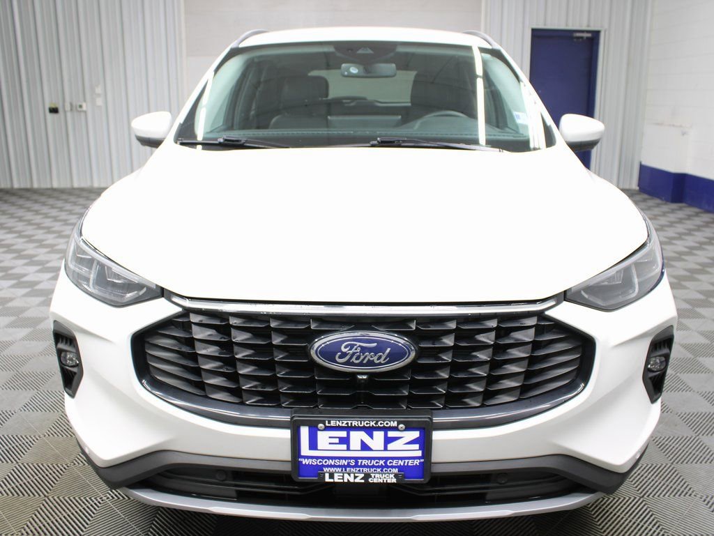 Used 2024 Ford Escape Platinum image 46