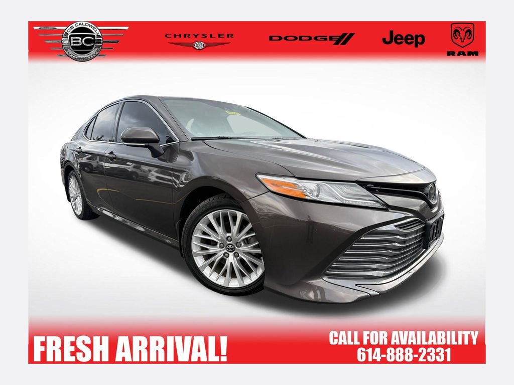 Used 2020 Toyota Camry XLE