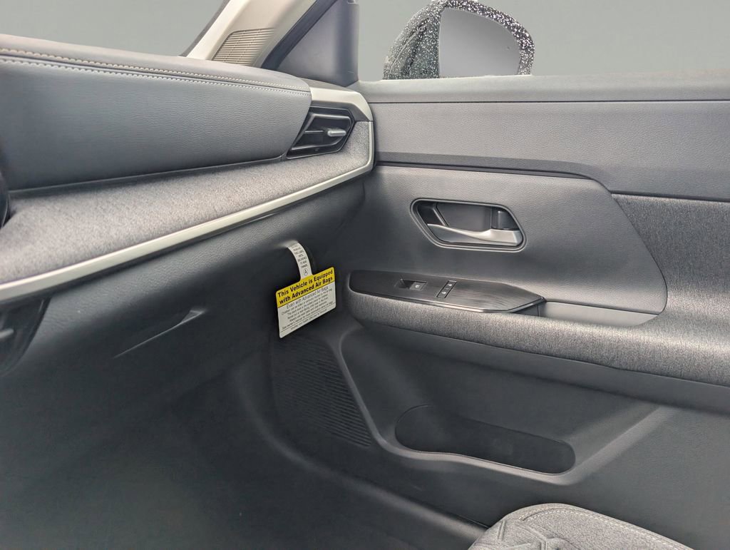 New 2026 Nissan Kicks SV image 29