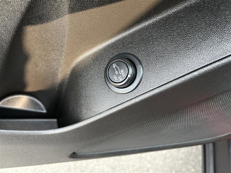 Used 2024 Chevrolet Equinox LT image 10