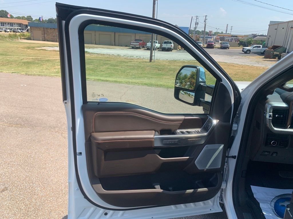 New 2026 Ford F250 King Ranch w/ Chrome Package image 11