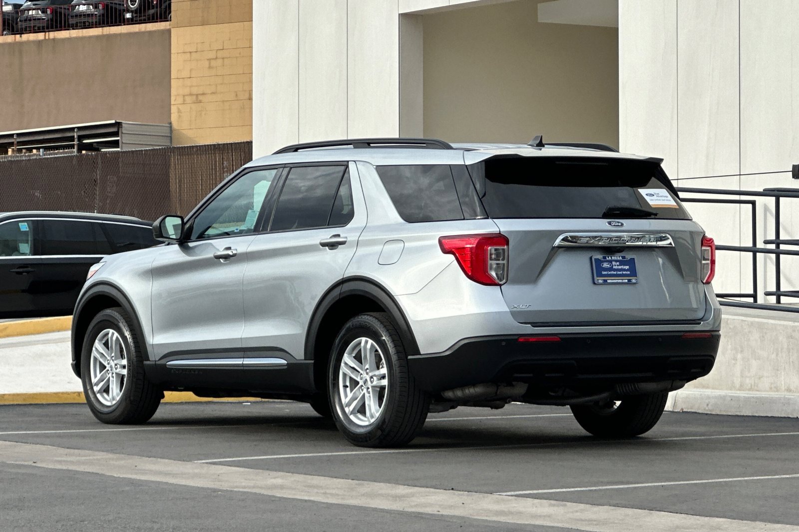 Certified 2023 Ford Explorer XLT image 5