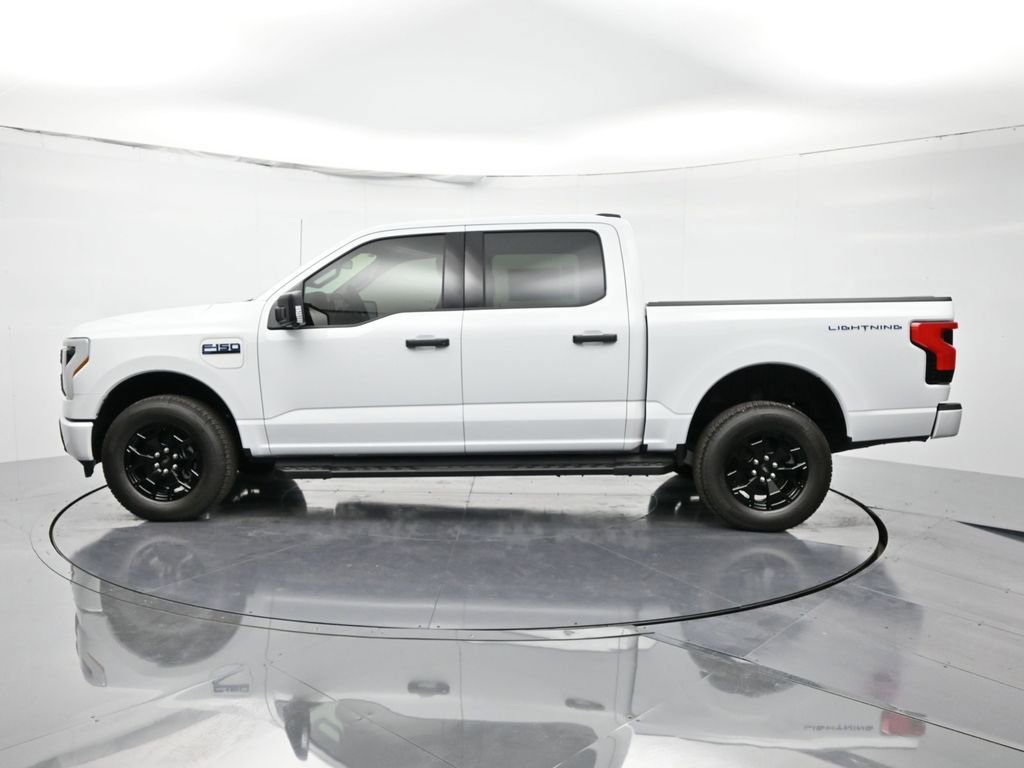 New 2025 Ford F150 Lightning XLT AWD/4WD image 8