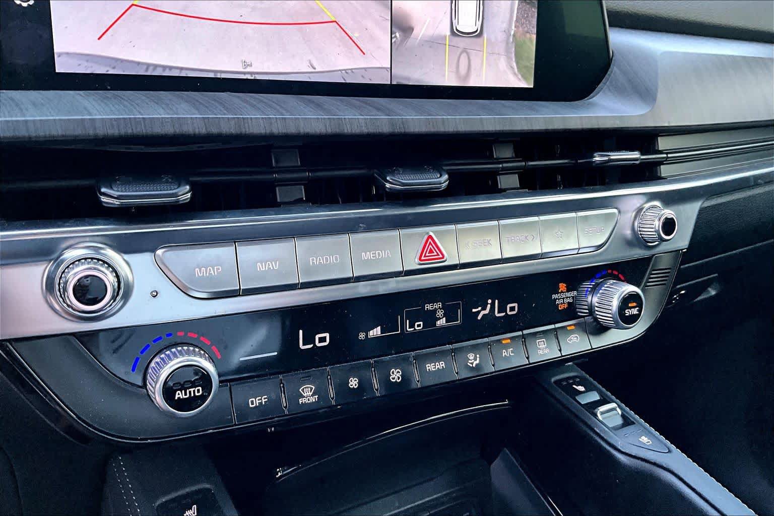 Used 2024 Kia Telluride SX FWD image 26